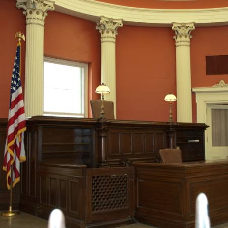 szoba, bíróság, íróasztal, iroda, zászló Ken Cole - Dreamstime