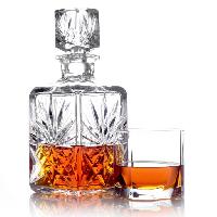 Pixwords A képet skót whisky, wiskey, üveg, ital, alcohool Tadeusz Wejkszo (Nathanaelgreen)