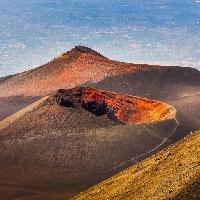Pixwords A képet vulkán, kitörés, sivatag, természet, kráter, táj Martin Molcan (Martinmolcan)