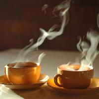 Pixwords A képet forró, kávé, kávé, füst, csészék Sergei Krasii - Dreamstime